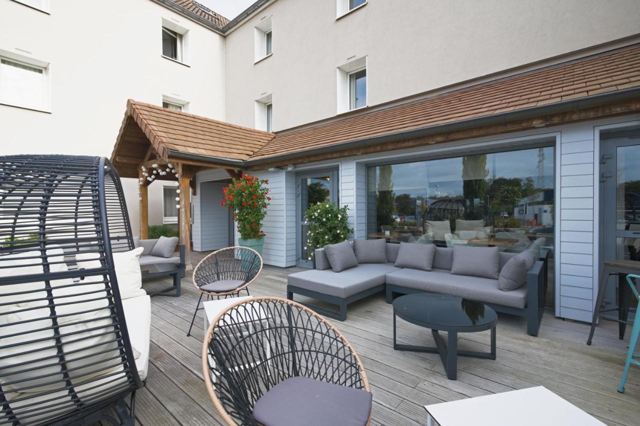 Les Suites - Konine 4 - Hotel & Bar & Restaurant 蒙特谢莱丝美恩斯 外观 照片